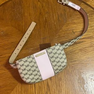 Michael Kohls Fanny pack